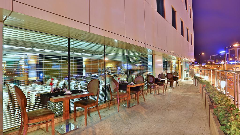 Park Inn By Radisson Istanbul Asia Kavacik Istambul Exterior foto